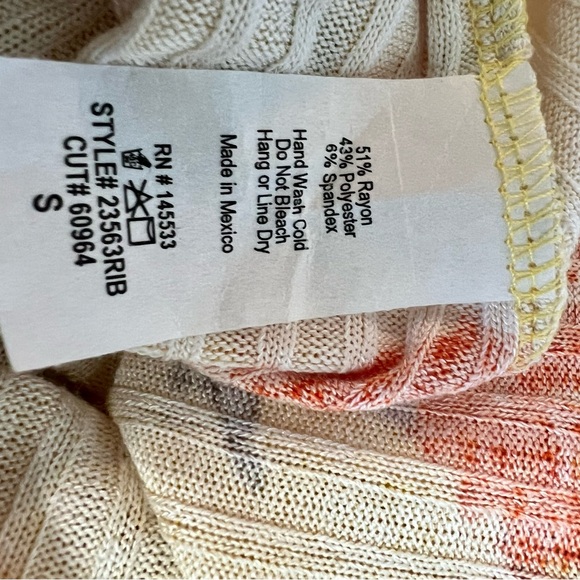 W5 Women’s Floral Halter Top Yellow/Orange Ribbed / Size-Small - Picture 10 of 10